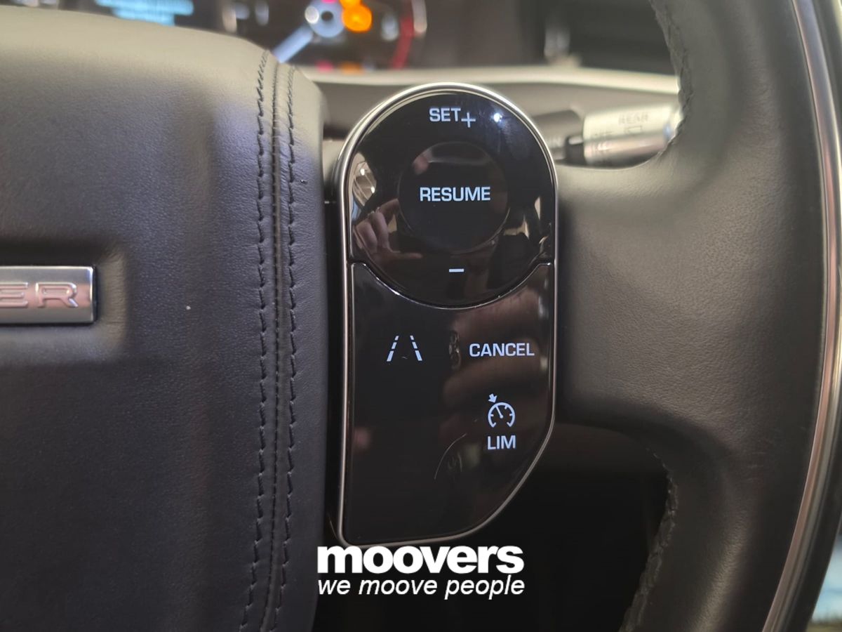 LAND ROVER Range Rover Evoque 2.0D I4-L.Flw 150 CV AWD Auto R-Dynamic S